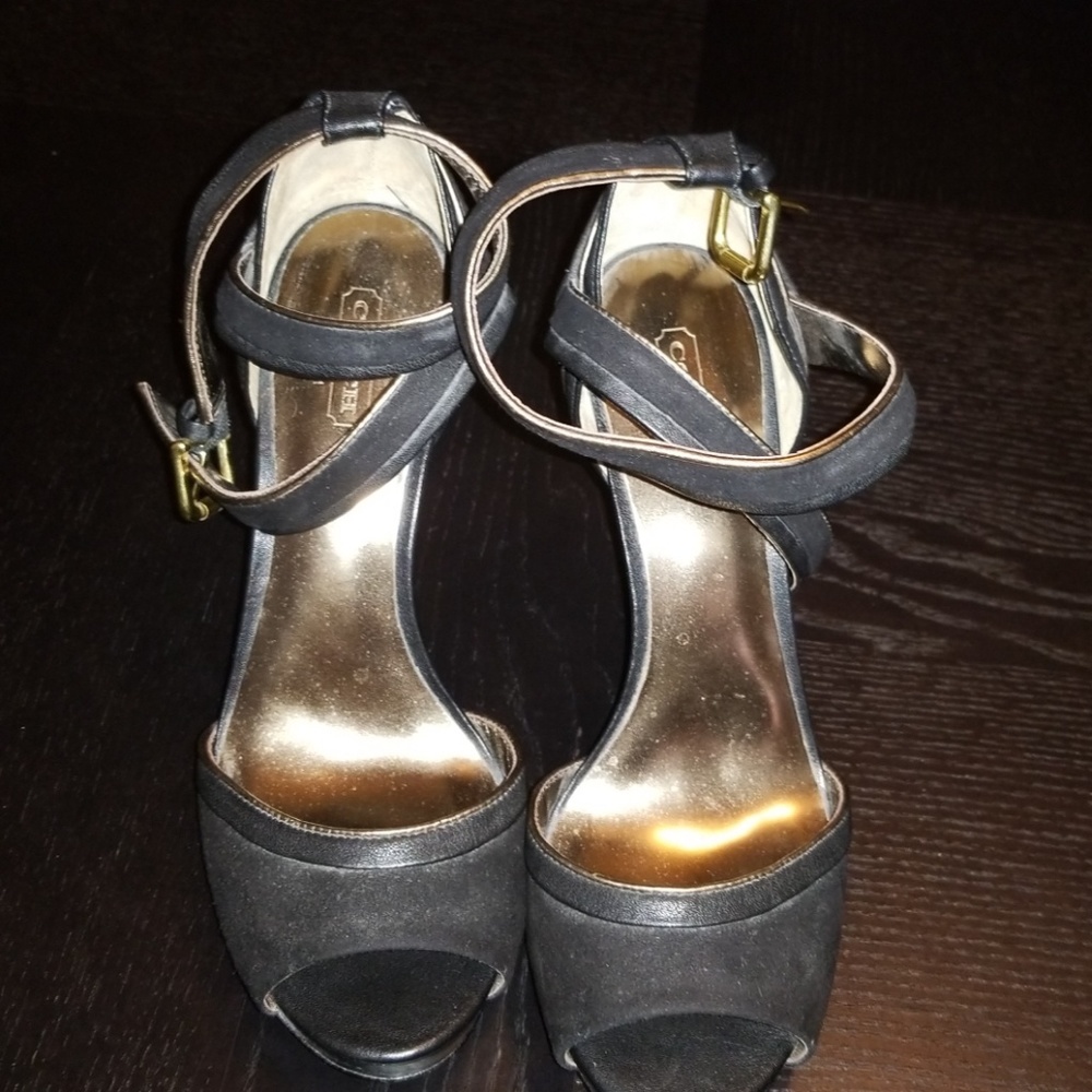 Coach Heels, Black Suede finish